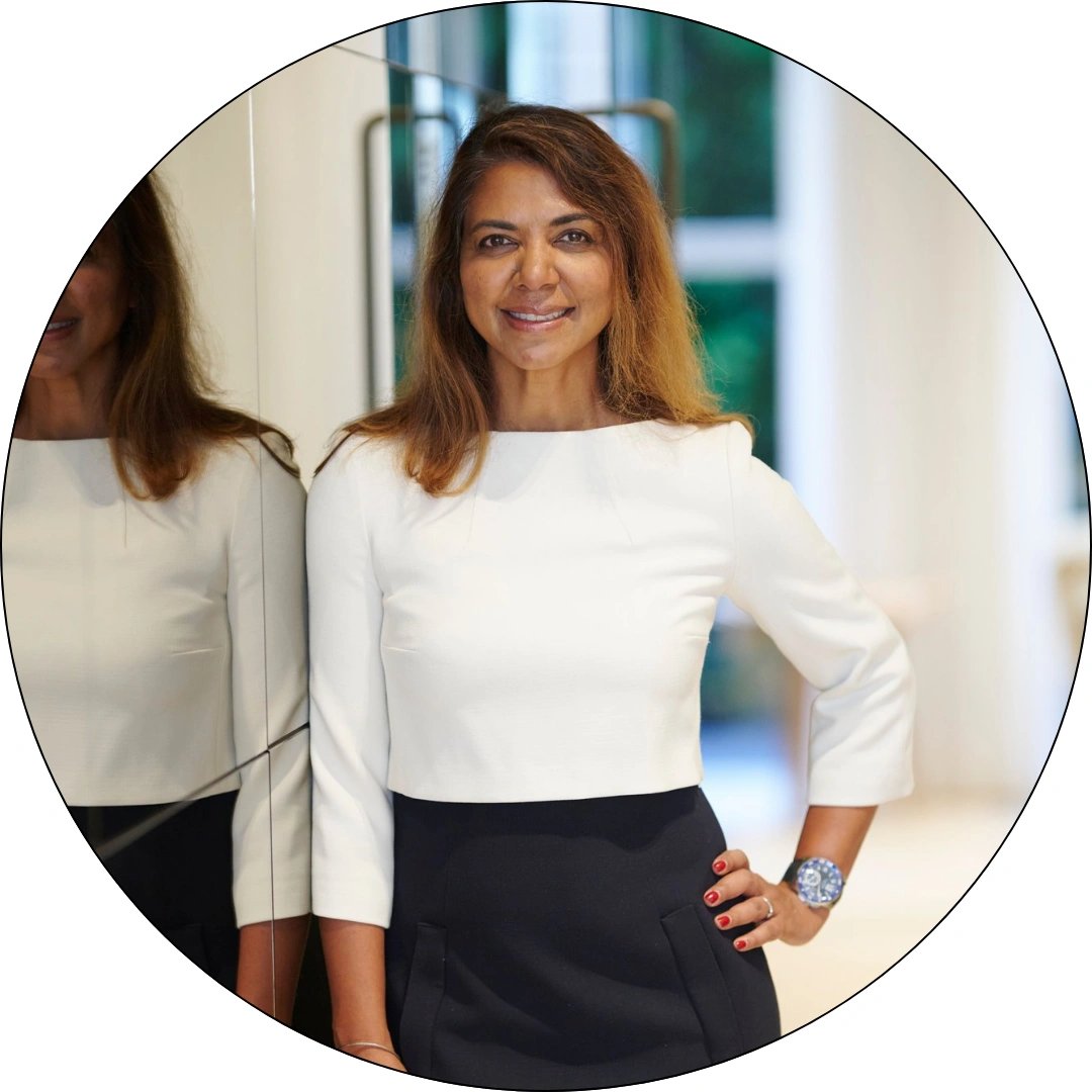 Dr Rachna headshot